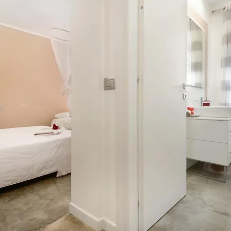 Il Paradiso Sul Mare Apartment *